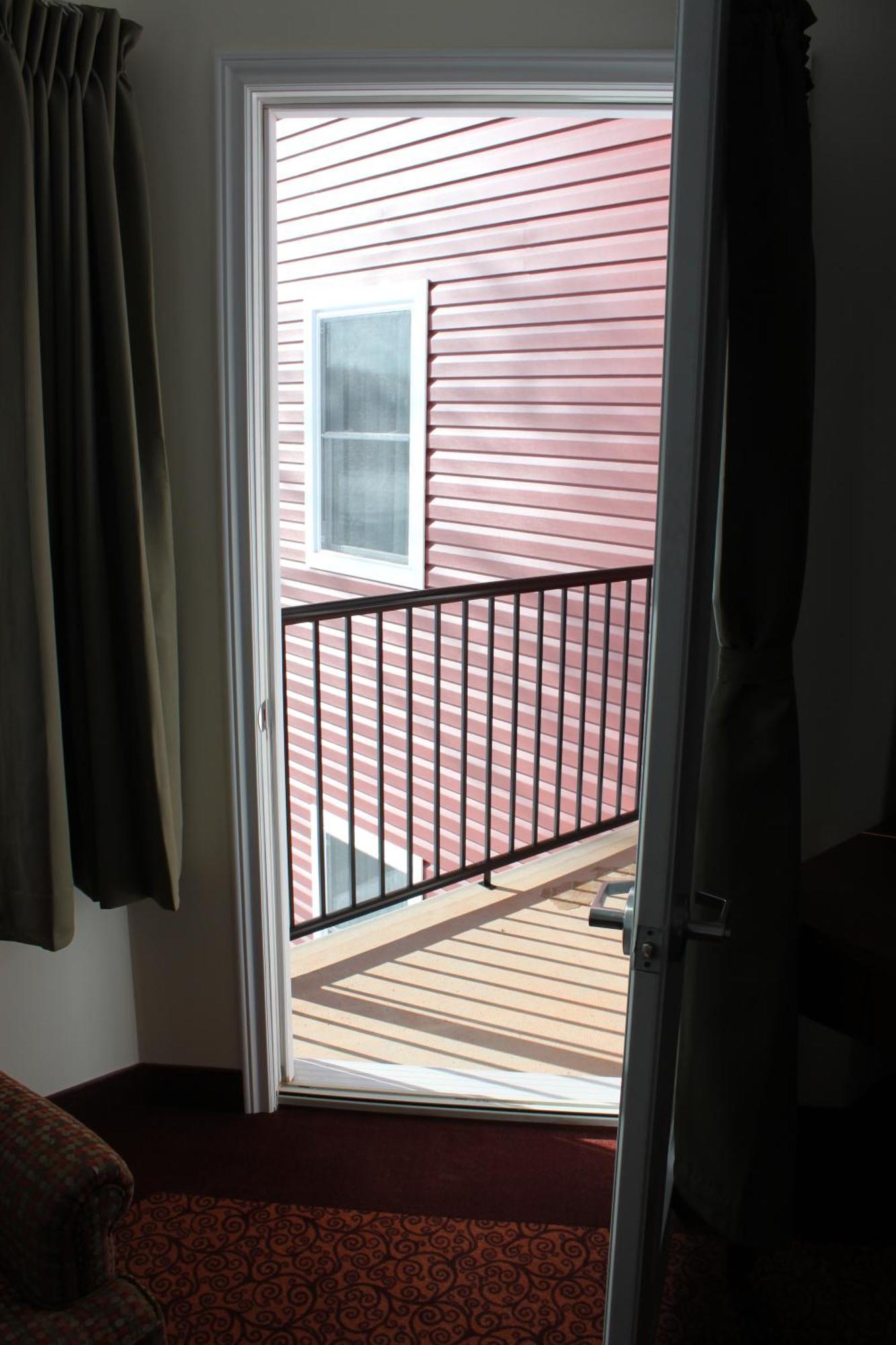 Lanes Riverhouse Inn & Cottages Montague Номер фото