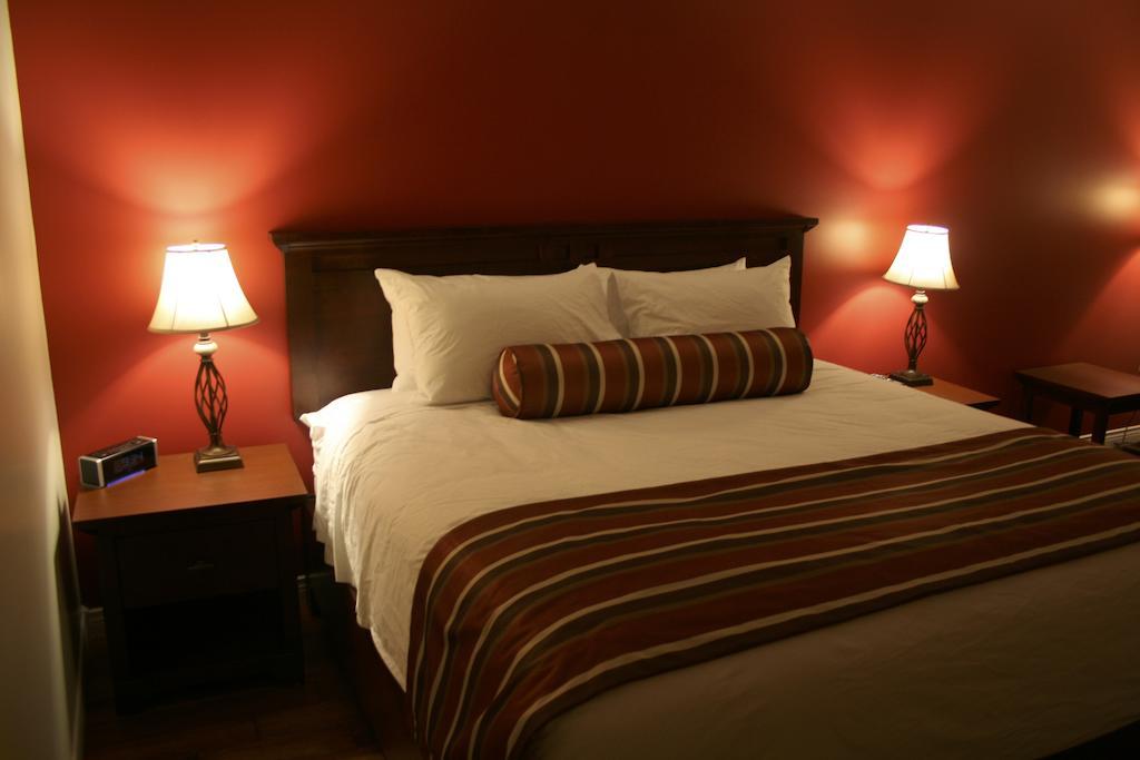 Lanes Riverhouse Inn & Cottages Montague Номер фото